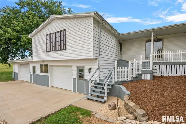 38246 COUNTY HIGHWAY 2, Griggsville, IL 62340