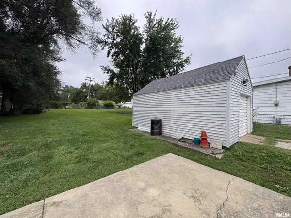 5313 W CLOSEN RD, Peoria, IL 61604
