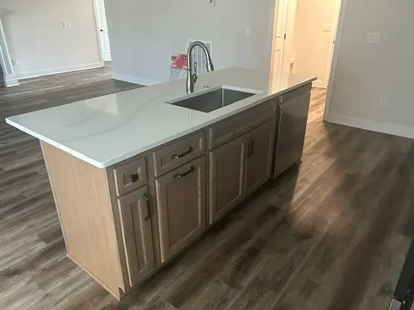170 Aspen Pine Dr, Clarksville, TN 37043