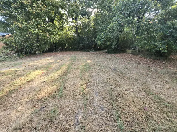 704 N Water St, Columbia, TN 38401
