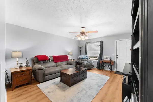 465 Warrior Dr #10, Murfreesboro, TN 37128