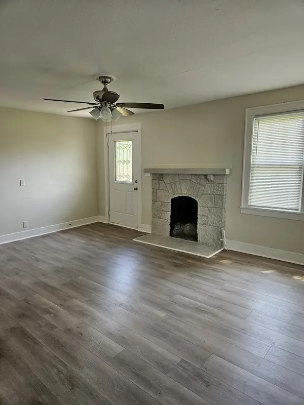 140 Shivel Dr, Hendersonville, TN 37075
