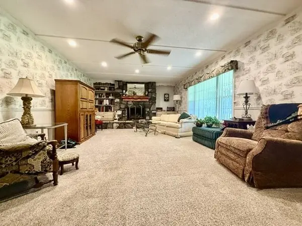 2455 Rabbit Creek Rd, Buchanan, TN 38222