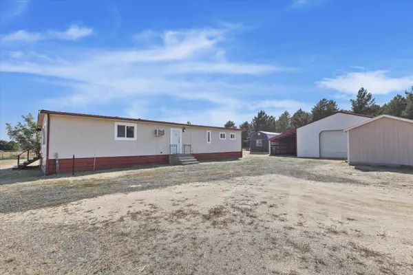 2309 W Blue Quail Ct, Deer Park, WA 99006