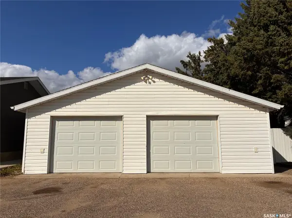 301 7th AVENUE W, Nipawin, SK S0E 1E0