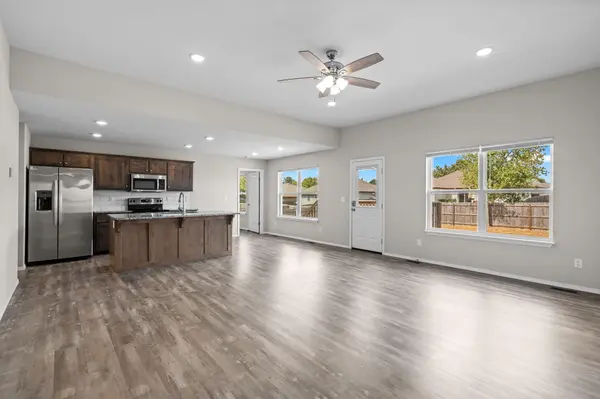 301 E Rosalie, Strafford, MO 65757
