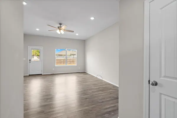 301 E Rosalie, Strafford, MO 65757