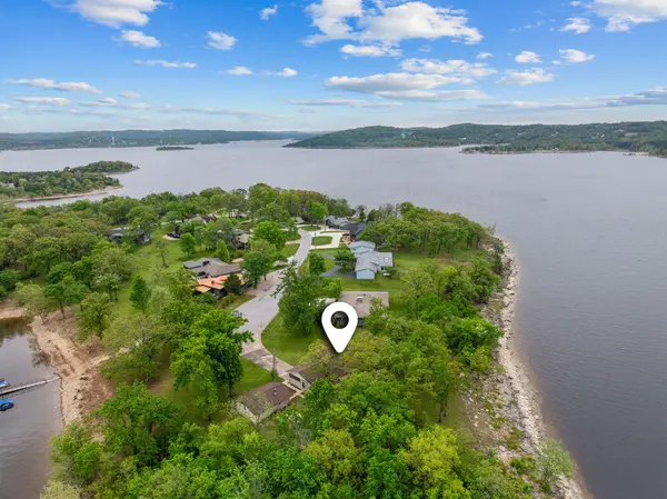 471 Parkside Drive, Hollister, MO 65672