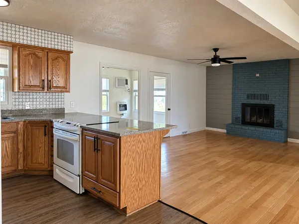 2823 Laurie DR, West Plains, MO 65775