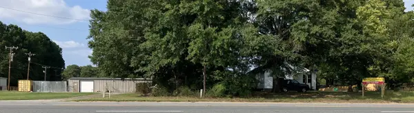 2363 S Pine St, Spartanburg, SC 29302
