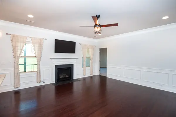 454 Wolfbend RD, Woodruff, SC 29388