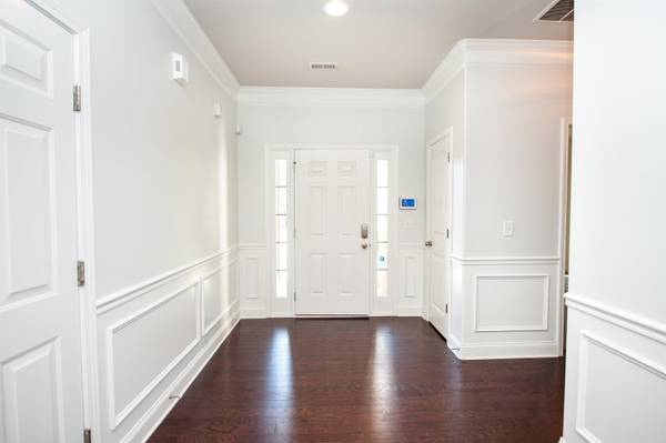454 Wolfbend RD, Woodruff, SC 29388