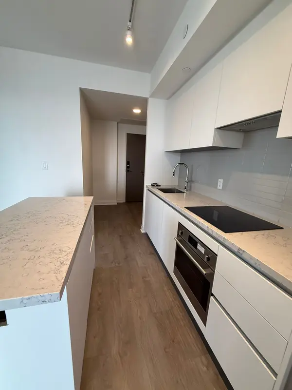 4015 The Exchange N/A #5210, Mississauga, ON L5B 0N9