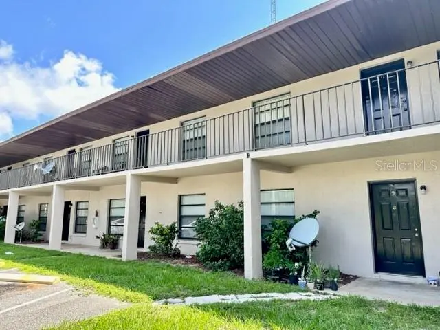 2117 CITRUS BLVD #5, Leesburg, FL 34748