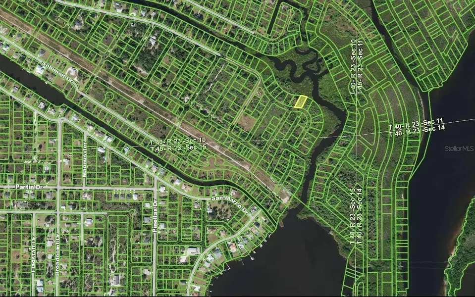 27562 SAN CARLOS DR, Punta Gorda, FL 33983