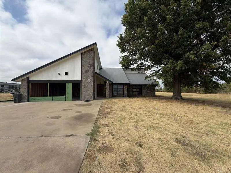5110 N Harrison ST, Shawnee, OK 74804