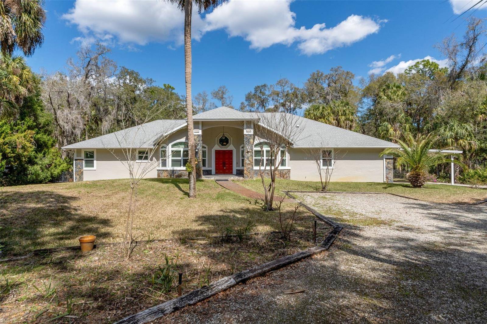 35 CAPTAINS COVE RD, Inglis, FL 34449