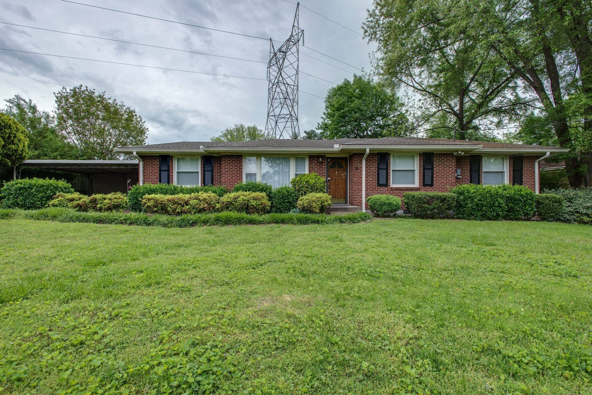 4900 Salem Dr, Nashville, TN 37211