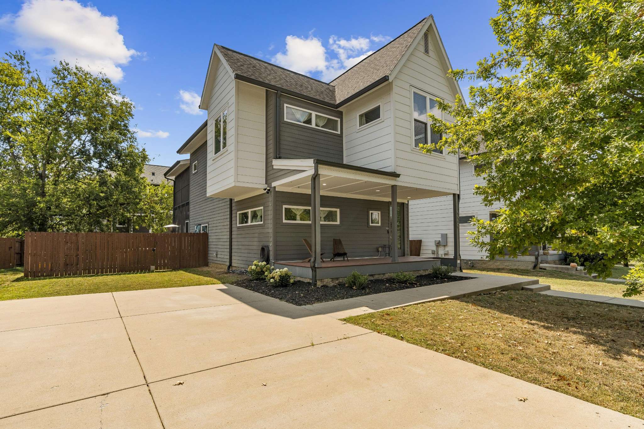 5929 Deal Ave, Nashville, TN 37209