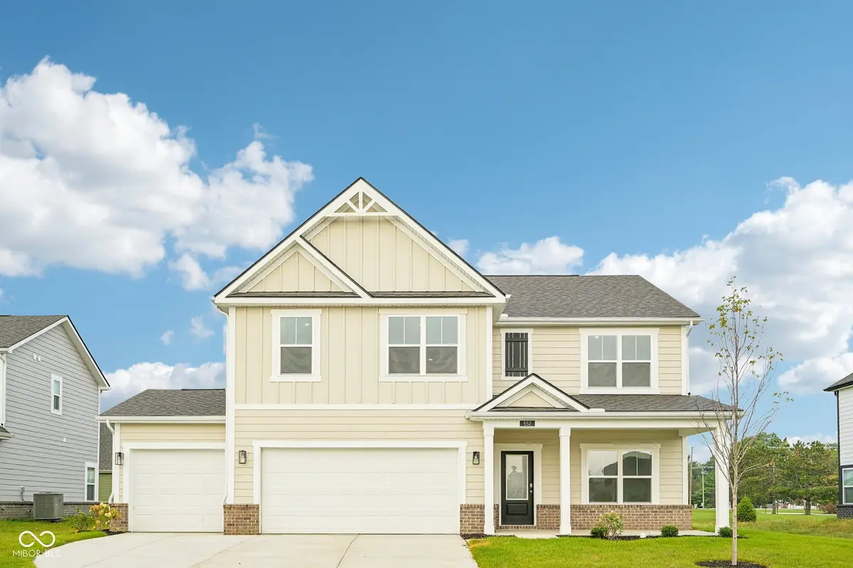 552 Portside DR, Avon, IN 46123