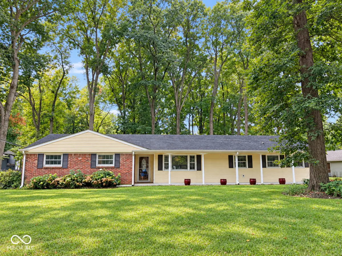 1537 W 74th PL, Indianapolis, IN 46260