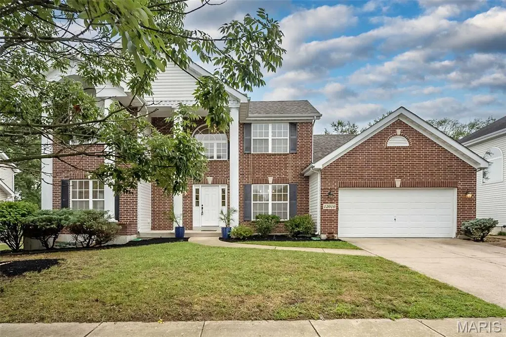 12010 Manhattan PL, Des Peres, MO 63131