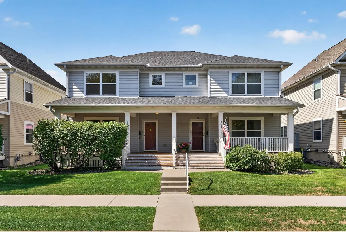 607 1st AVE NW, Osseo, MN 55369