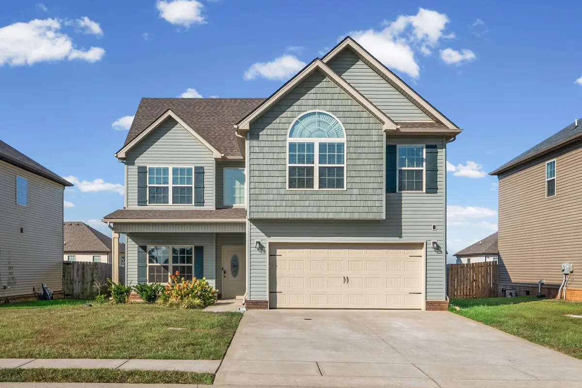 1378 Dan Brown Dr, Clarksville, TN 37042