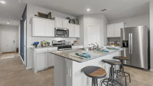 1025 FOXBURG Drive, Fort Worth, TX 76131