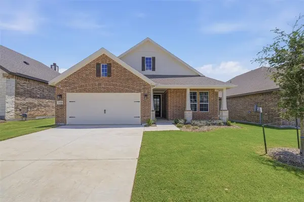 3508 Helena Street, Gainesville, TX 76240