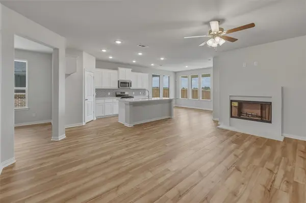 3508 Helena Street, Gainesville, TX 76240