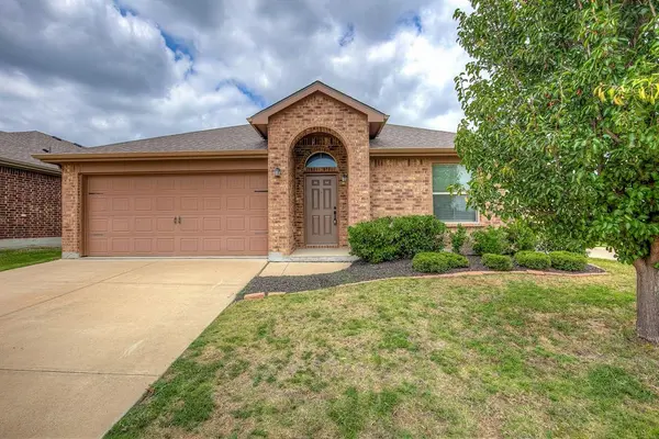 6300 Leaping Fawn Drive, Fort Worth, TX 76179