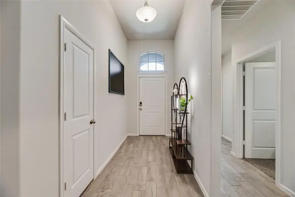 9637 Cherryville Road, Fort Worth, TX 76108