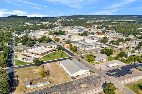 603 E Pecan ST, Burnet, TX 78611
