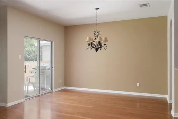 1918 Barnett DR, Cedar Park, TX 78613