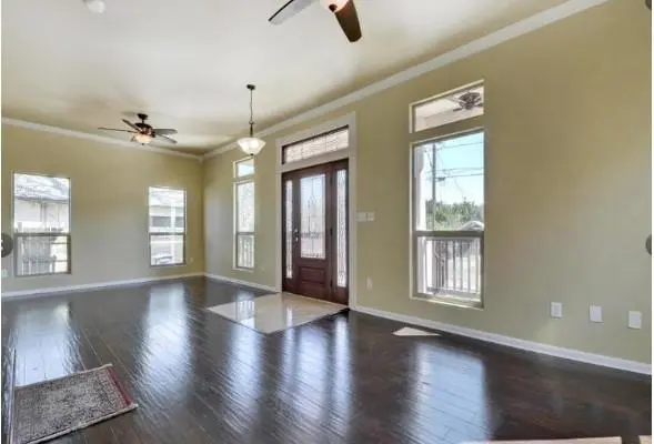 2406 E 11th ST, Austin, TX 78702