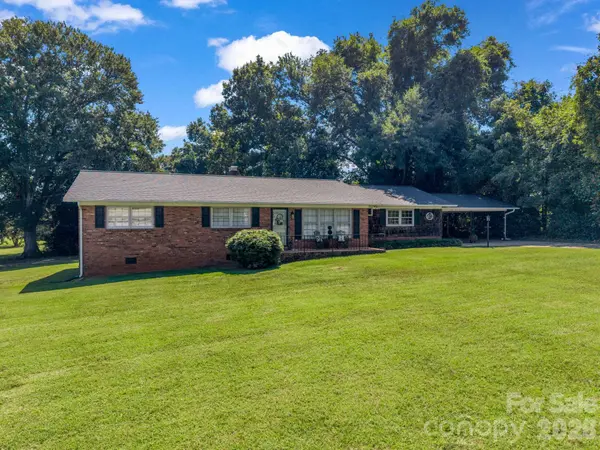 477 Butler RD, Forest City, NC 28043
