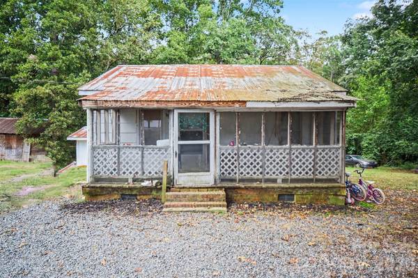 1016 Wade Rorie RD, Wingate, NC 28174
