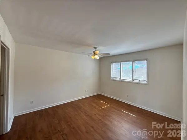 1823 J Julian LN #C, Charlotte, NC 28208