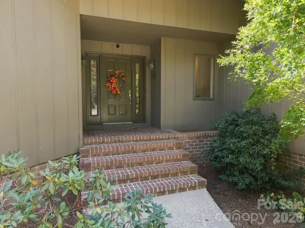104 Buckingham PL, Salisbury, NC 28144