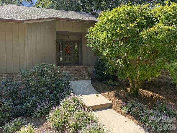 104 Buckingham PL, Salisbury, NC 28144