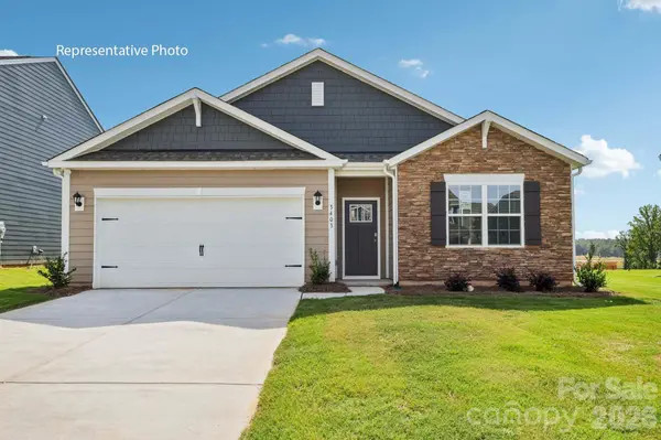 459 Dazzle LOOP, Newton, NC 28658