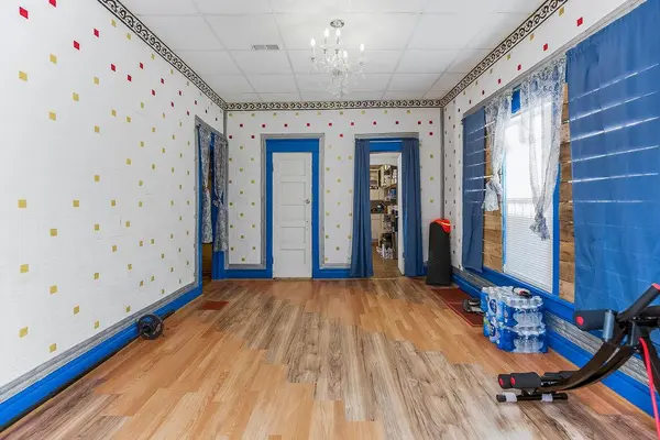 3224 E 6th ST, Kansas City, MO 64124