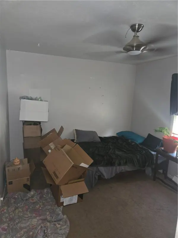 8721 ELM AVE, Kansas City, MO 64138