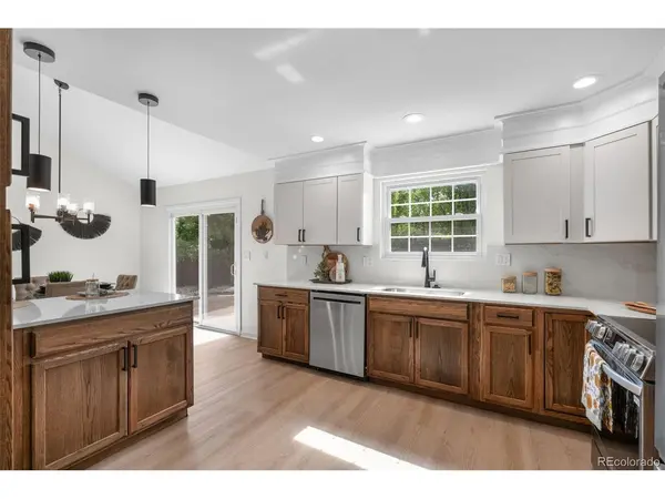 6158 E Hinsdale, Centennial, CO 80112