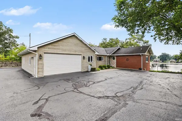 11680 Jefferson RD, Osceola, IN 46561-9537