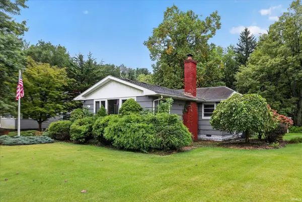 25520 Country Club DR, South Bend, IN 46619-4552