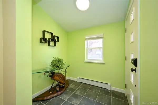202-45 Rocky Hill RD, Bayside, NY 11361