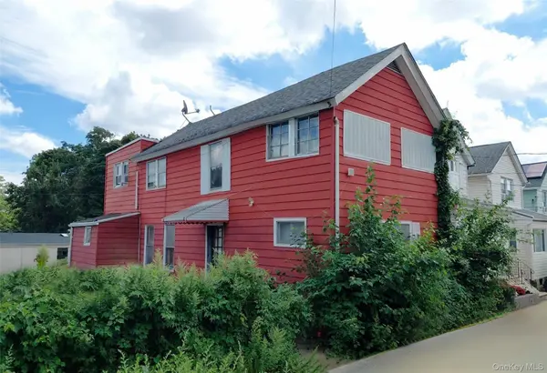 2 Alder ST, Yonkers, NY 10701