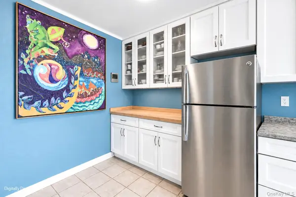 285 E 35th ST #6D, Brooklyn, NY 11203